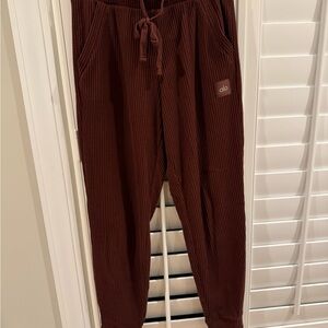 Muse ALO Ribbed Brown Pants